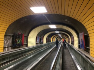 Tunel prowadzący na Dorfstrasse w Ischgl, fot. Paweł Wroński